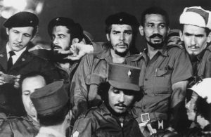 (file) a 1959 photograph showing commanders raul castro (l to r), antonio nunez jimenez, ernesto "che" guevara, juan almeida and ramiro valdes in havana during the first year of the cuban revolution. despite its 44_year trade embargo on the caribbean island and constant efforts to dislodge the communist leader, the us position is now "wait and see", said cuba expert mark falcoff of the american enterprise institute 03 august 2006. fidel castro, nearly 80, ceded his leadership positions to his younger brother raul while recuperating from surgery for intestinal bleeding.  afp photo_archivo bohemia