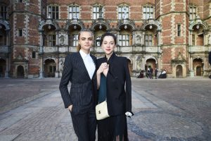 HILLEROD, DENMARK - MARCH 19:  Cara Delevingne and Annie Clark attend the 'Jonathan Yeo Portraits' exhibition opening at the Museum of National History at Frederiksborg Castle on March 19, 2016 in Hillerod, Denmark.  (Photo by Schiller Graphics/Getty Images)