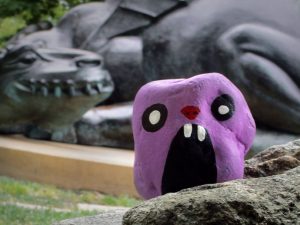 my-kids-and-i-spent-a-year-painting-over-1000-rocks-and-hid-them-for-people-to-spot-and-photograph-during-the-worlds-largest-artprize-57e283f315c48__880