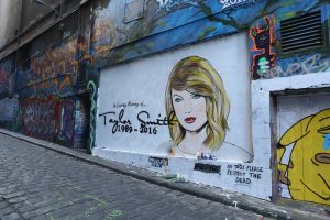MELBOURNE, AUSTRALIA - JULY 20: A mural by Melbourne graffiti artist Lushsux is seen in Hosier Lane on July 20, 2016 in Melbourne, Australia. The mural was painted in response to the current social media spat between Taylor Swift and Kim Kardashian. Kardashian released a recording this week of her husband Kanye West speaking to Swift about his lyrics referring to her in his song 'Famous.' Swift has denied she approved the lyrics about her. (Photo by Robert Cianflone/Getty Images)