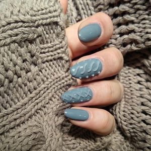 knitted-nails-trend-3d-gel-technique-14-688x688
