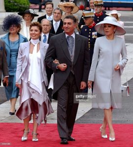 MADRID, SPAIN - MAY 22: Farah Pahlavi, wife of the late Shah of Iran, arrives with her son Reza Pahlavi and his wifearrive to attend the wedding between Spanish Crown Prince Felipe de Bourbon and former journalist Letizia Ortiz at the Almudena cathedral May 22, 2004 in Madrid. (Photo Getty Images) *** Local Caption *** Farah Pahlavi;Reza Pahlavi