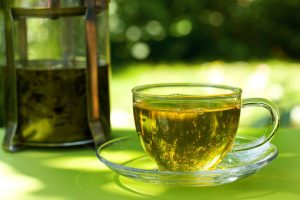 green-tea_107146193