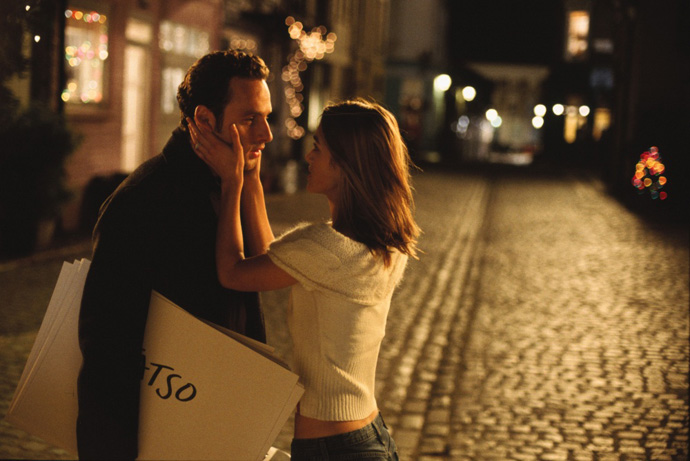 18685565-keira-k_com-loveactually-stills15-1478179935-1000-54331c1316-1478263734