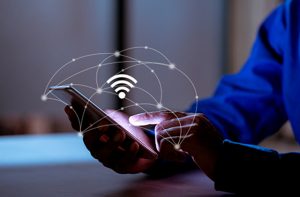 Ինչպե՞ս են հաքերներն օգտագործում հանրային Wi-Fi կետերը այլոց տվյալներին հասանելիություն ստանալու համար և ինչպե՞ս պաշտպանվել նրանցից
